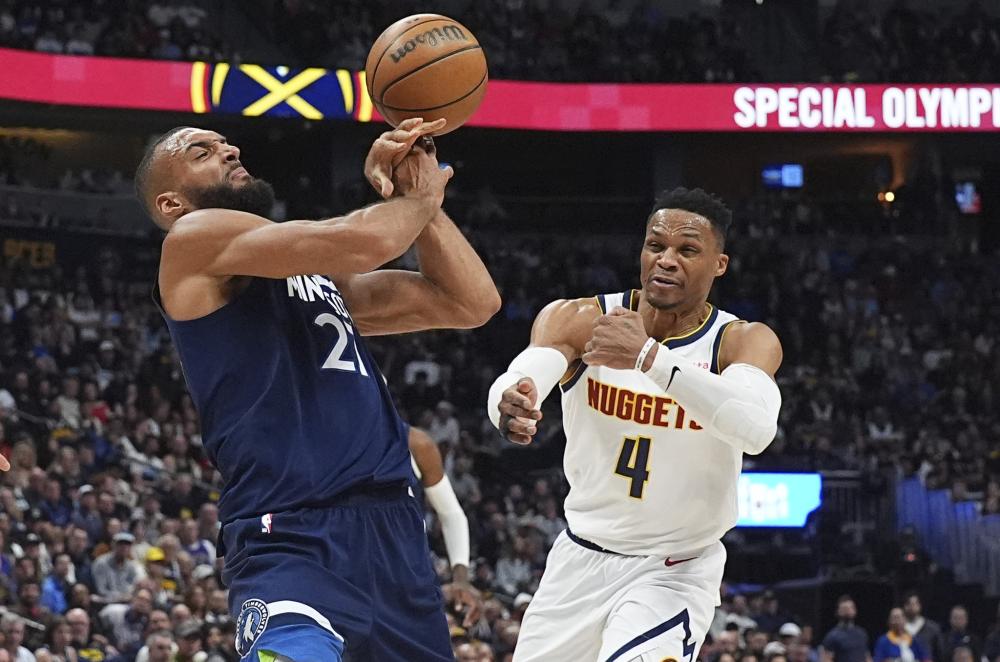 次在国际赛 次在国际赛