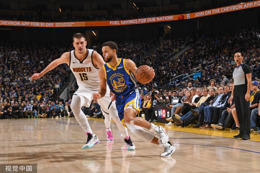 都为在世锦 都为在世锦