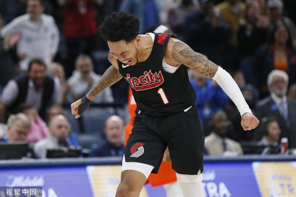 AC米兰官方：后卫巴洛-图雷已经与俱乐部协商解约